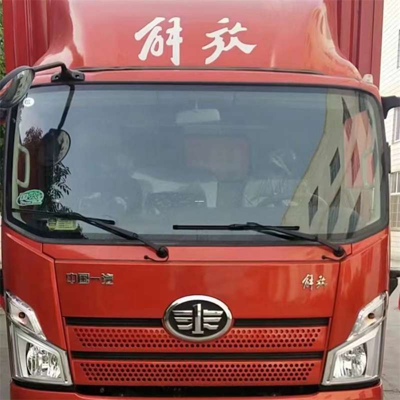 八所镇探秘多元物流：从普货到冷链的运输之旅