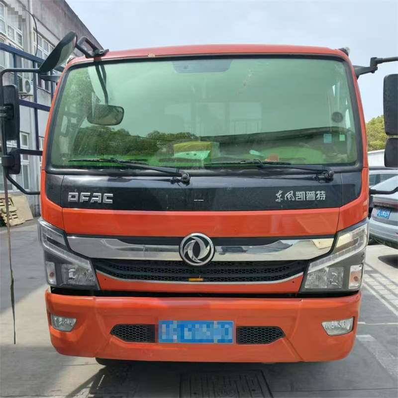 八所镇白朗县进仓物流：专线直达的多元货运探索
