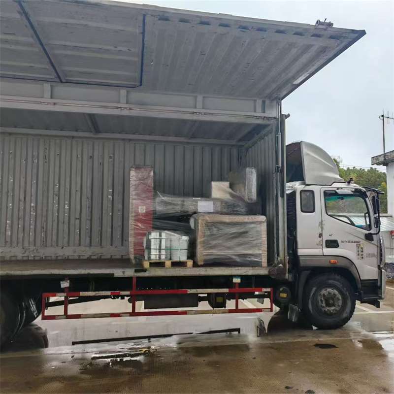 八所镇康马县：物流专线的高效货运之旅
